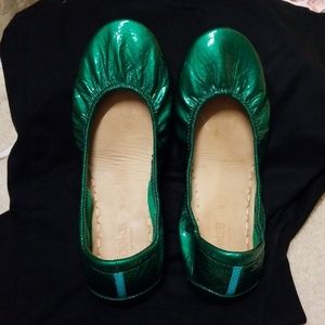 Emerald Patent Tieks